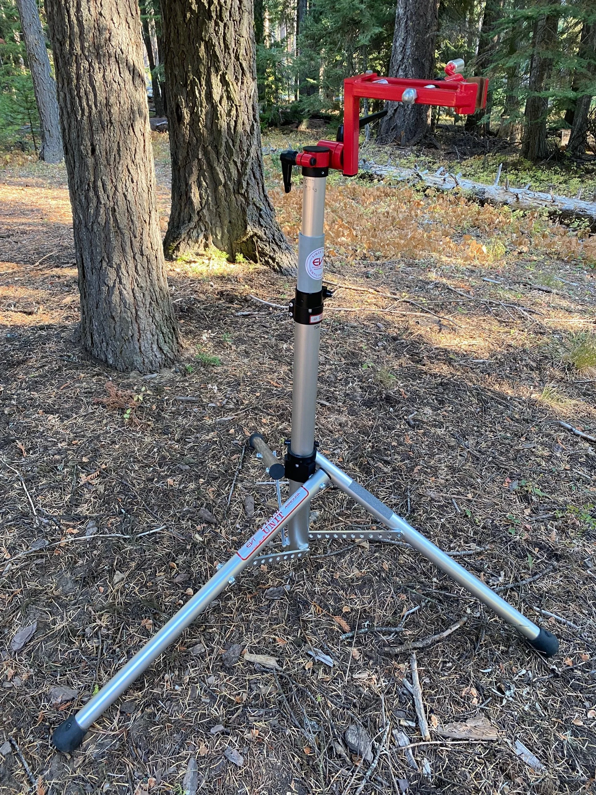 Field Unit Workstand — Efficient Velo Tools (EVT)